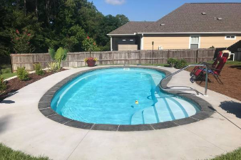 Exploring the Appeal of Fiberglass Pools